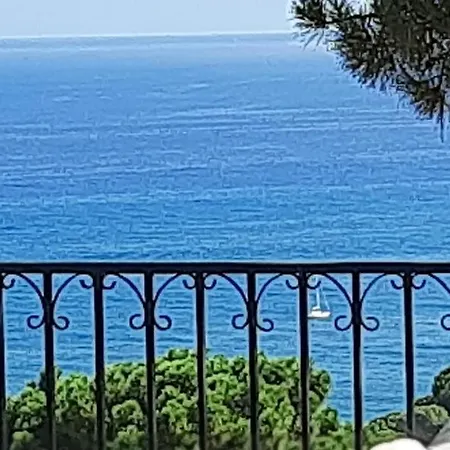 Villa On Barcelona Coast. Stunning Sea Views *